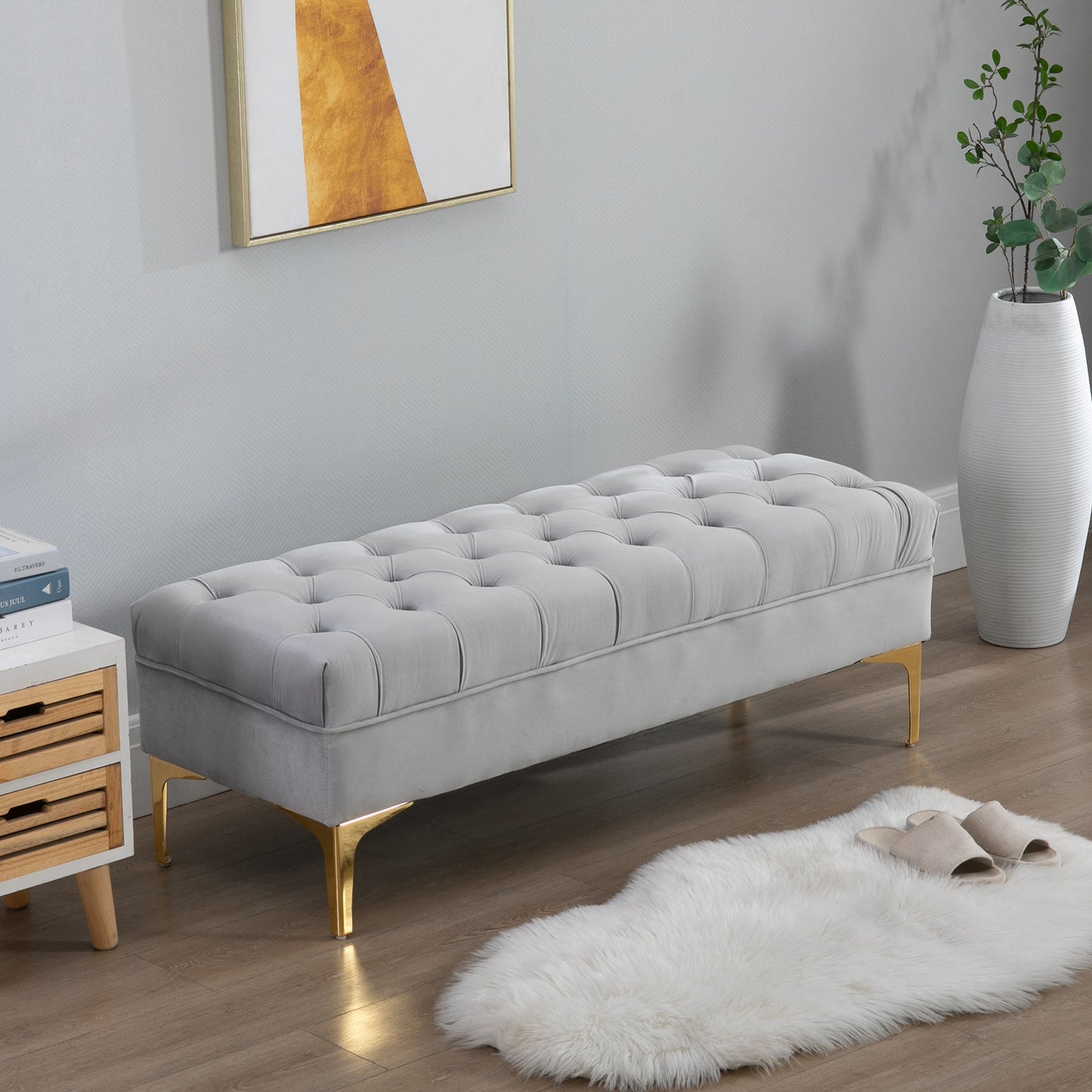 Button-Tufted Bench – Soft Upholstered Seat with Nailhead Trim