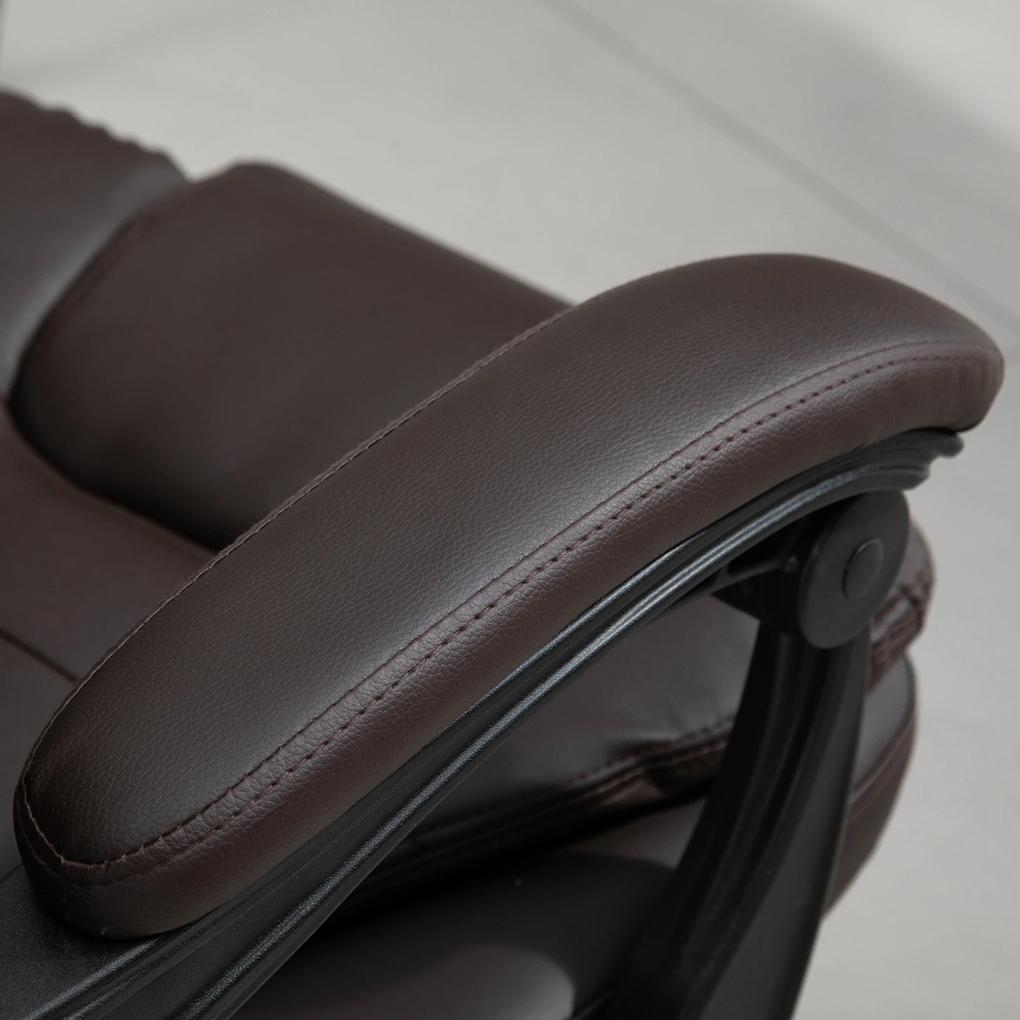 7-Point Vibrating Massage Office Chair with Footrest and Reclining Back, Brown